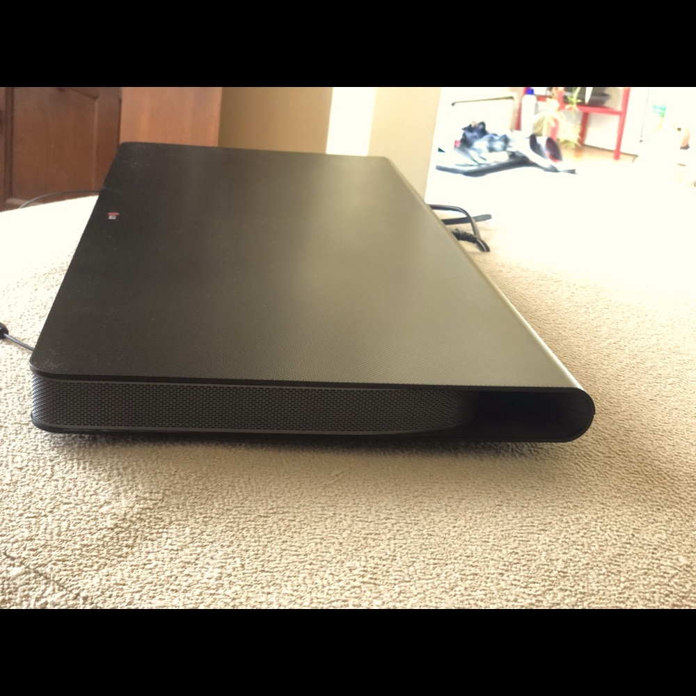 LG SoundPlate Bluetooth Sound Bar Speaker System Model No LAP340 with remote
